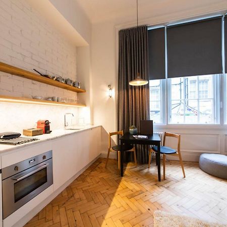 Linton Collection - The West Wing Apartment Edinburgh Bagian luar foto