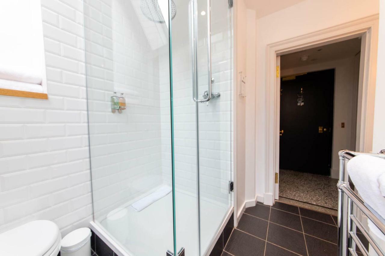 Linton Collection - The West Wing Apartment Edinburgh Bagian luar foto