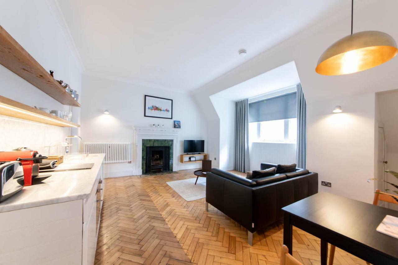 Linton Collection - The West Wing Apartment Edinburgh Bagian luar foto