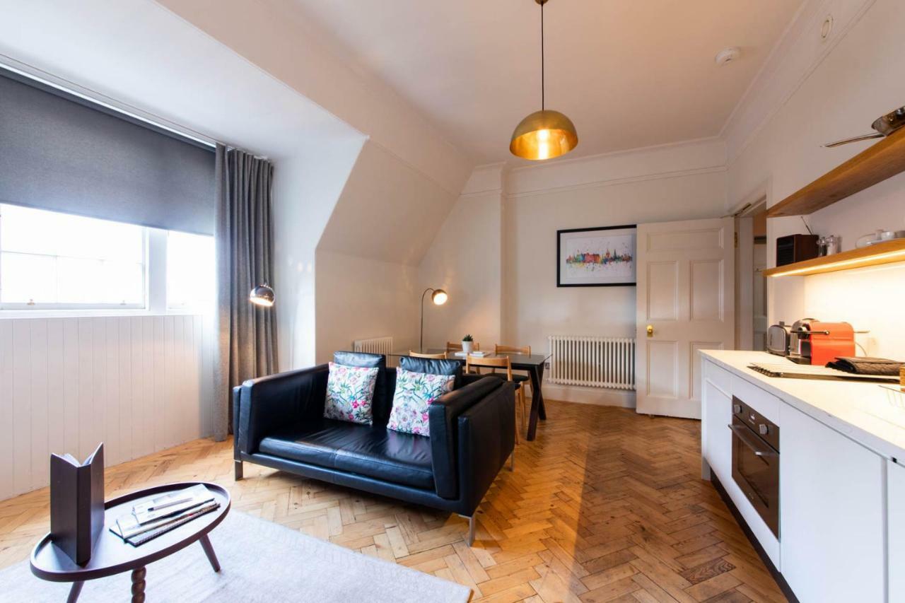 Linton Collection - The West Wing Apartment Edinburgh Bagian luar foto