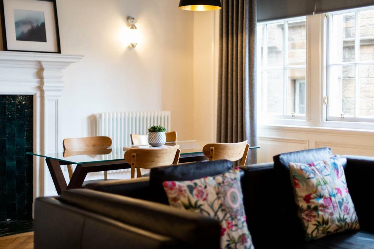 Linton Collection - The West Wing Apartment Edinburgh Bagian luar foto