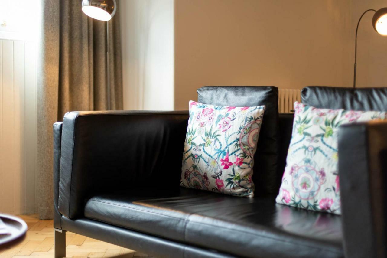 Linton Collection - The West Wing Apartment Edinburgh Bagian luar foto